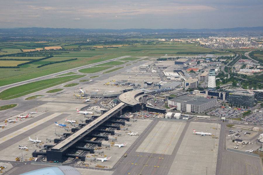 austria international airport,shipping to austria